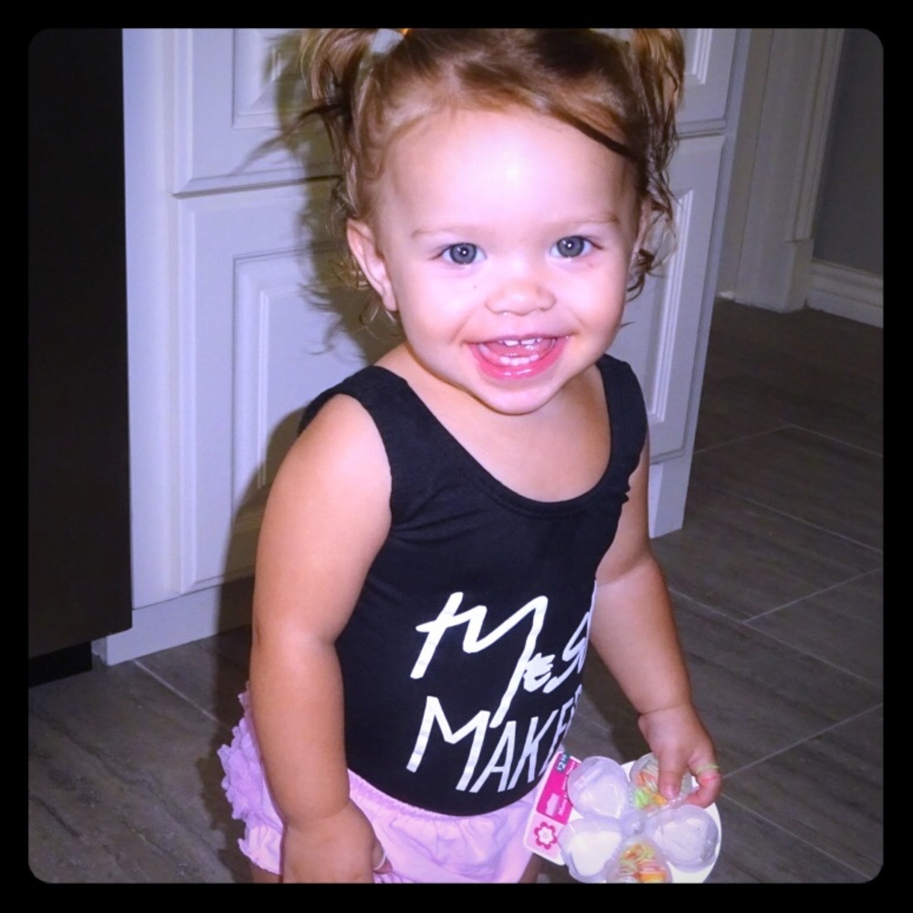 3 piece bundle small shop 18/24 Leo, LW, Cat ears